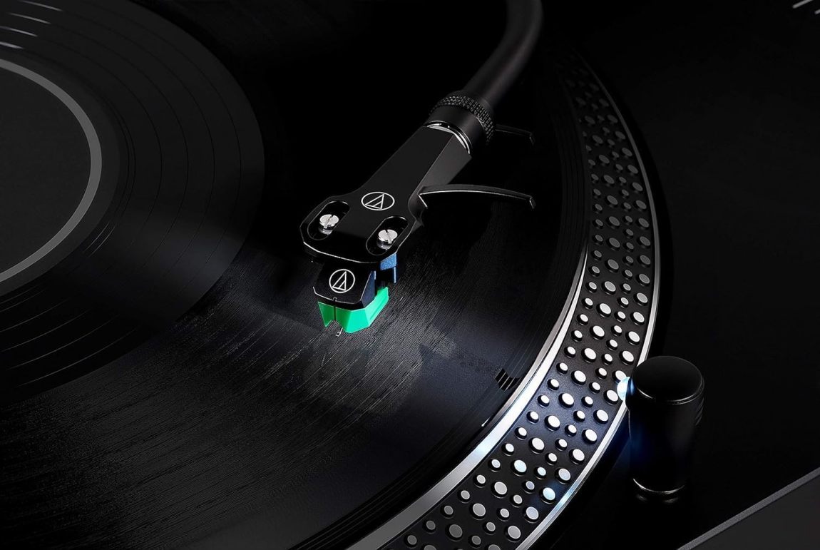 Audio-Technica LP120XUSBBK Manual Direct-Drive Turntable (Analogue & USB) Black