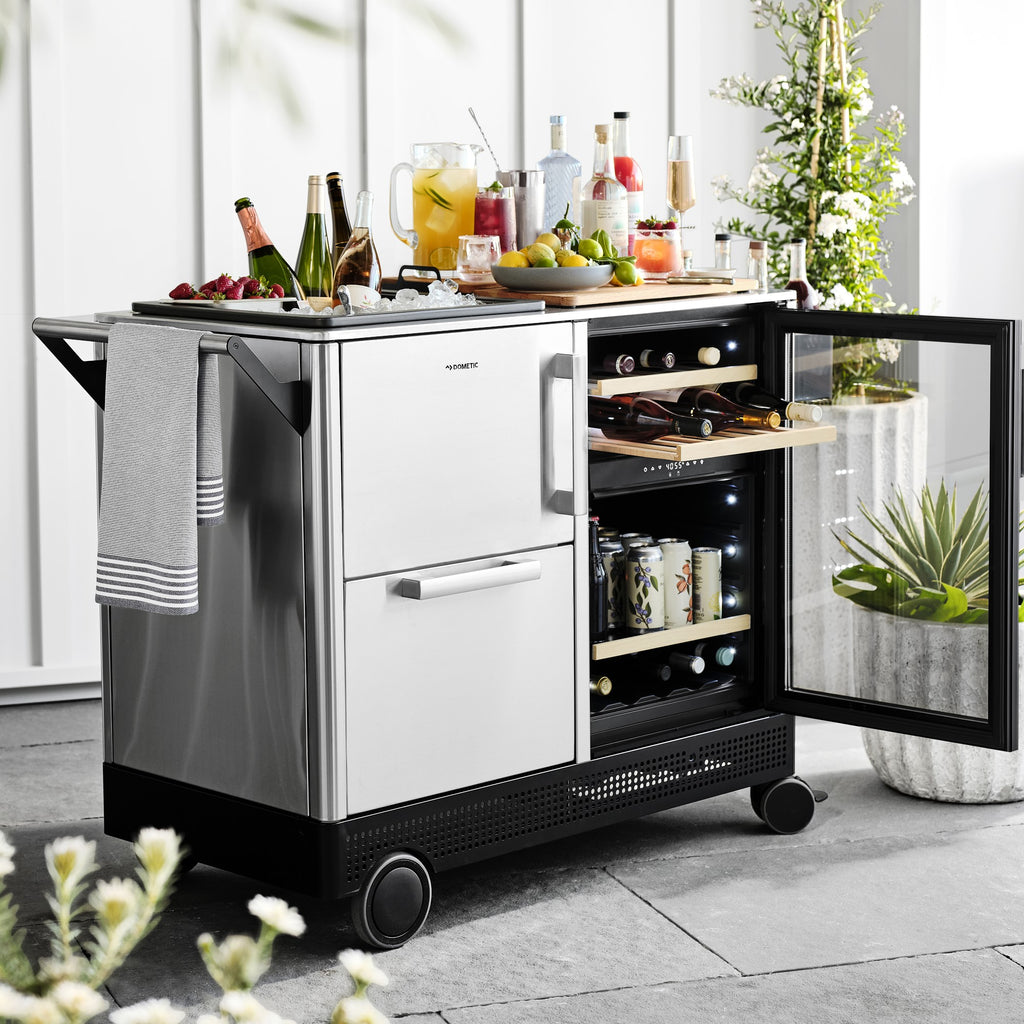 MoBar 550S Outdoor Mobile Bar Cart